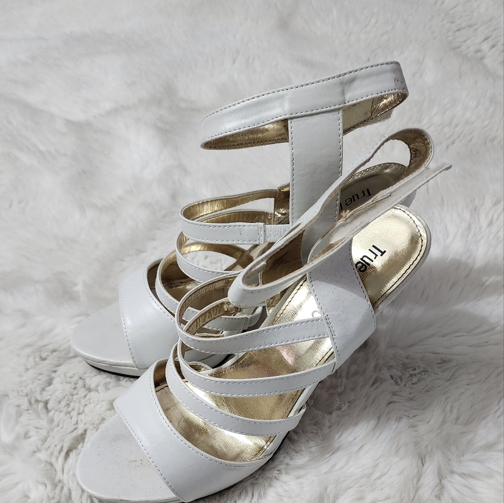 Elegant White Women's Heels - Picture 2 of 9
